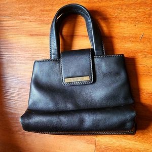 BVLGARI foeiei leather/ suede lining / nylon inside pockets